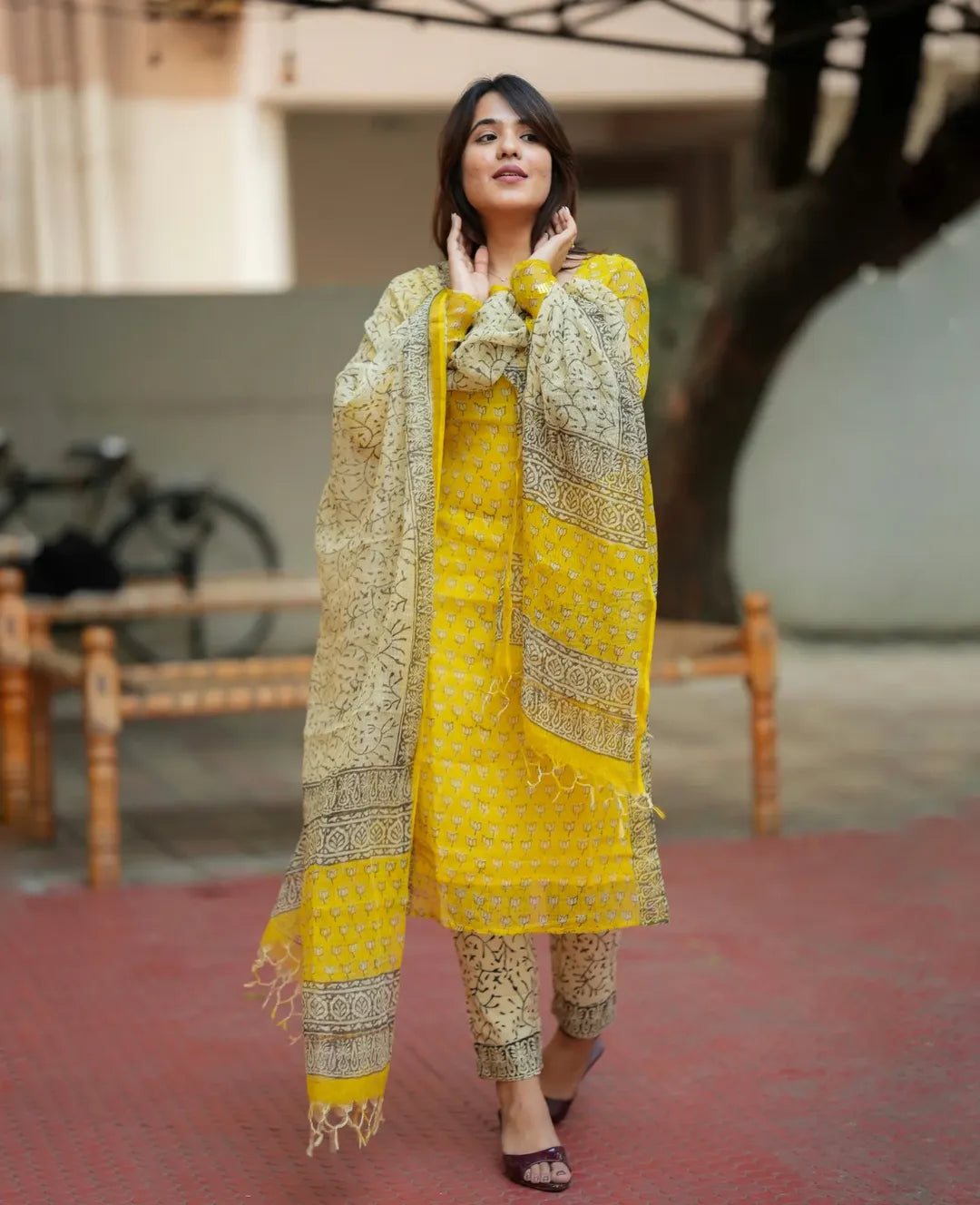 Banarasi Cotton Silk Kurta set - Image 2