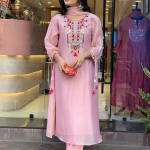 Tassled Embroidered Outfit