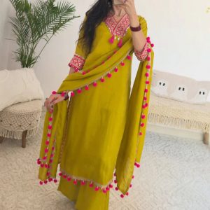 Kurti Set With Dupatta